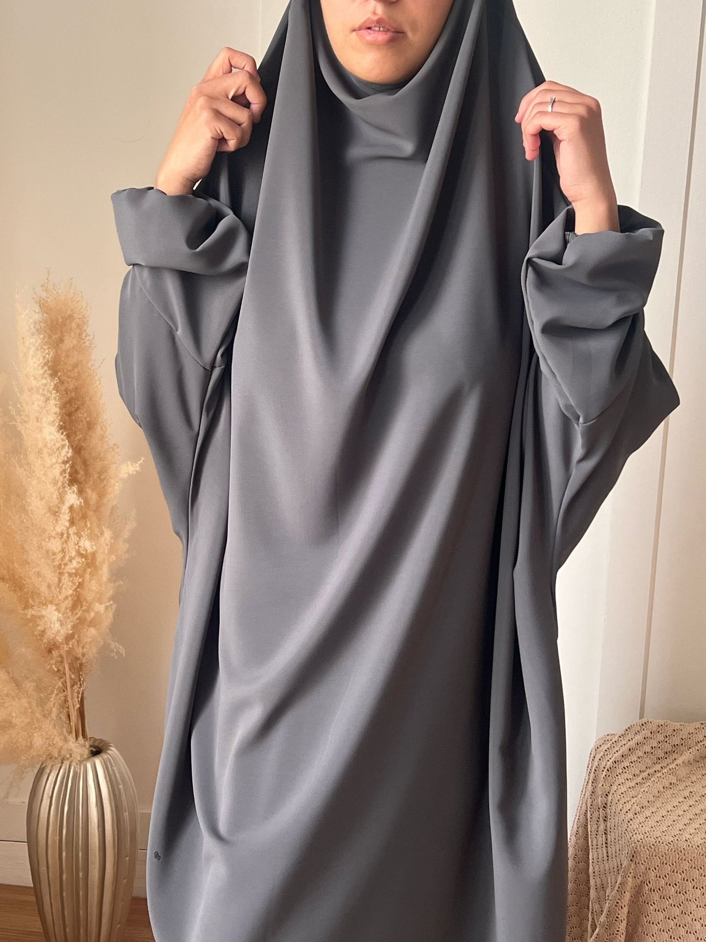 Jilbeb nelia | Gris