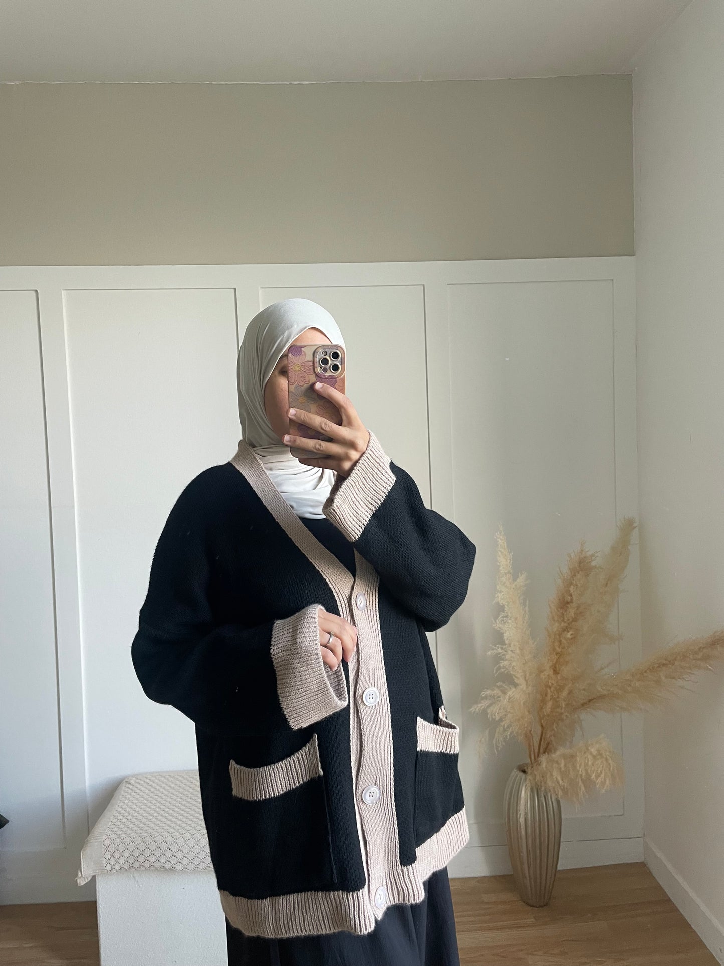 Cardigan | Noir et beige